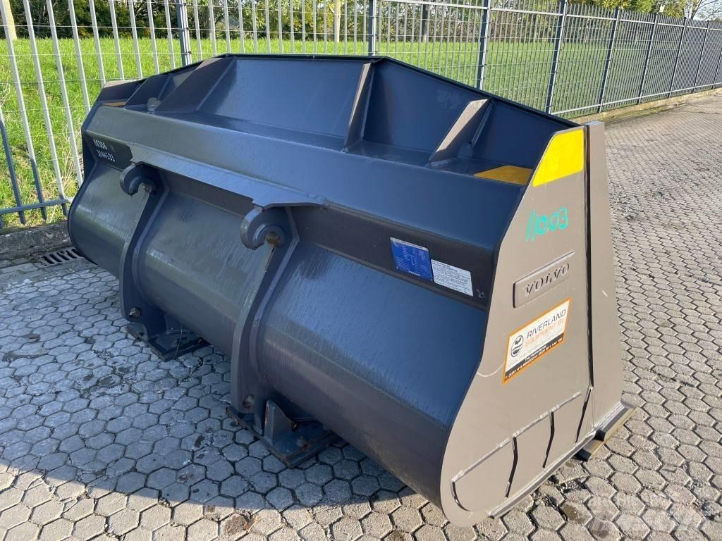 Volvo L 120 H Bucket Žlice