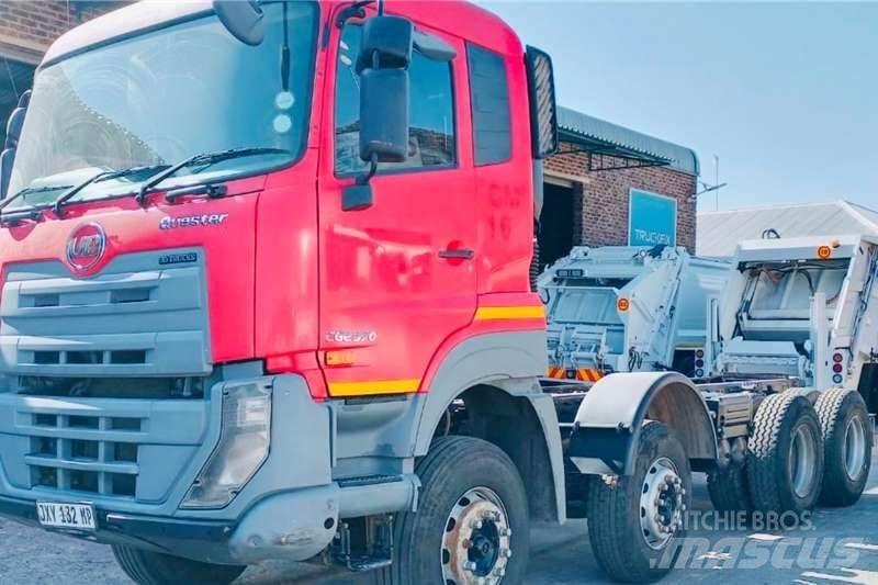 UD CGE 370 8x4 Drugi tovornjaki