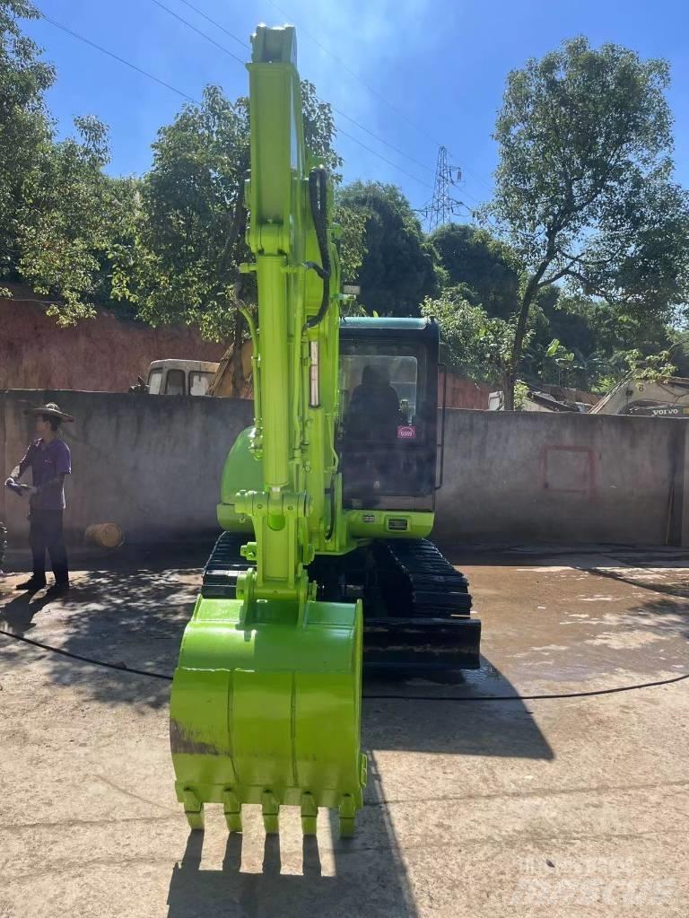 Hyundai R60-5 Bagri goseničarji
