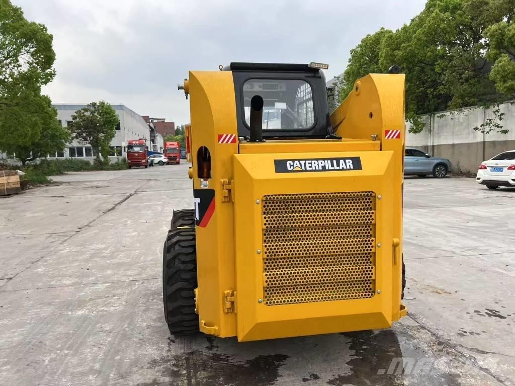 CAT 246 B Mini nakladalci