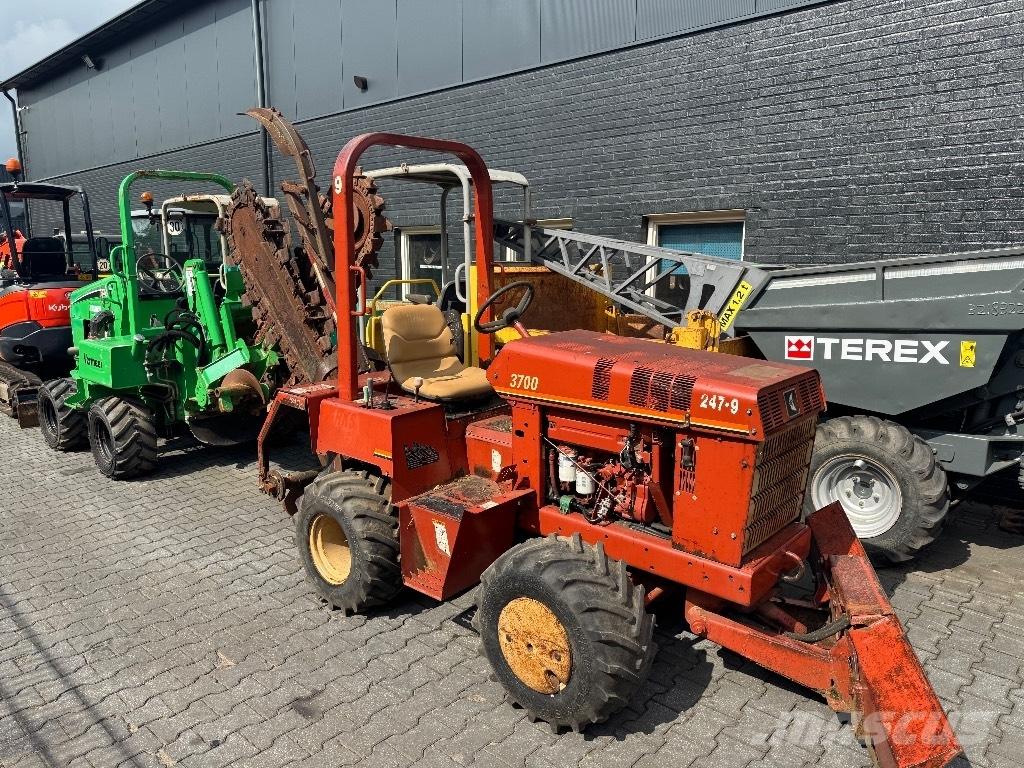 Ditch Witch 3700 DD Freze za kopanje jarkov Trenčerji
