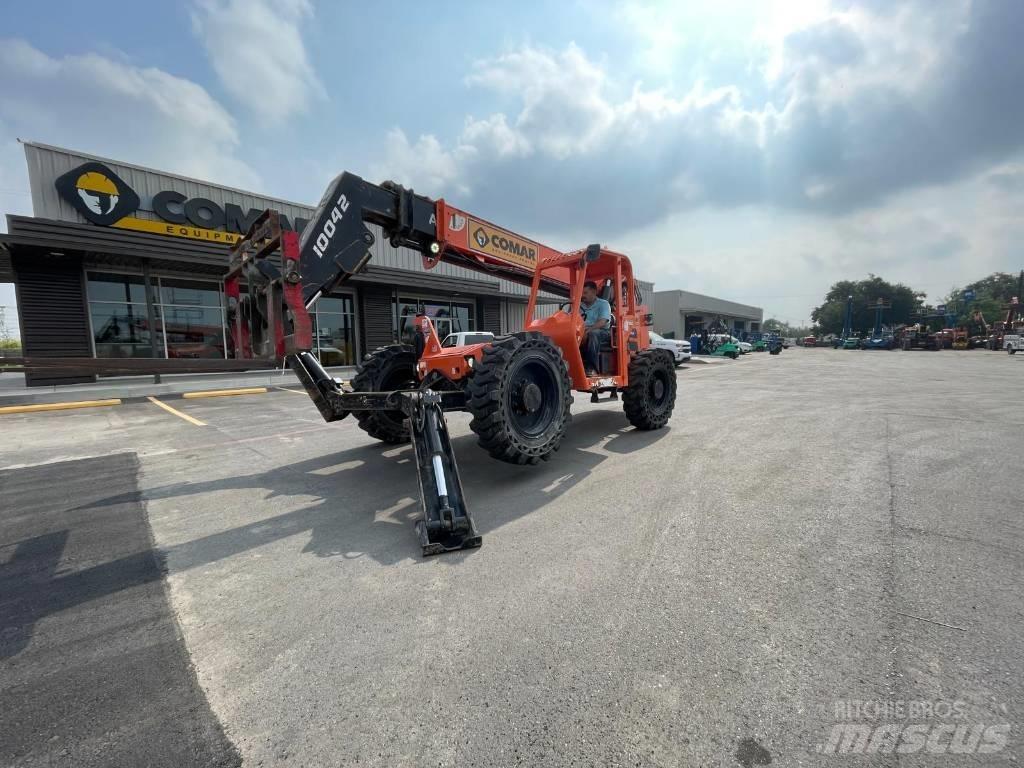 SkyTrak 10042 Bagri za prekladanje primarnih/sekundarnih surovin