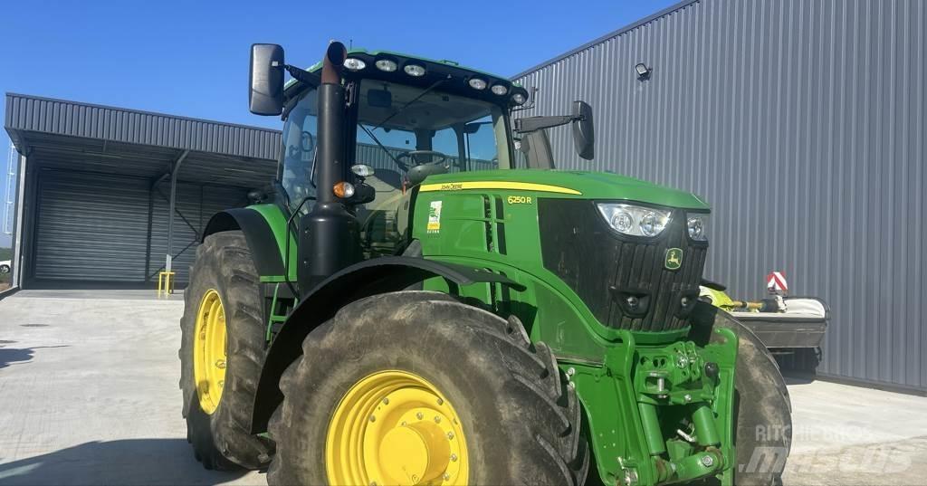 John Deere 6250R Traktorji