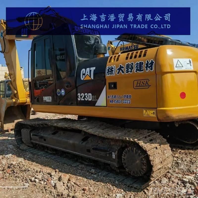CAT 323 D Bagri goseničarji