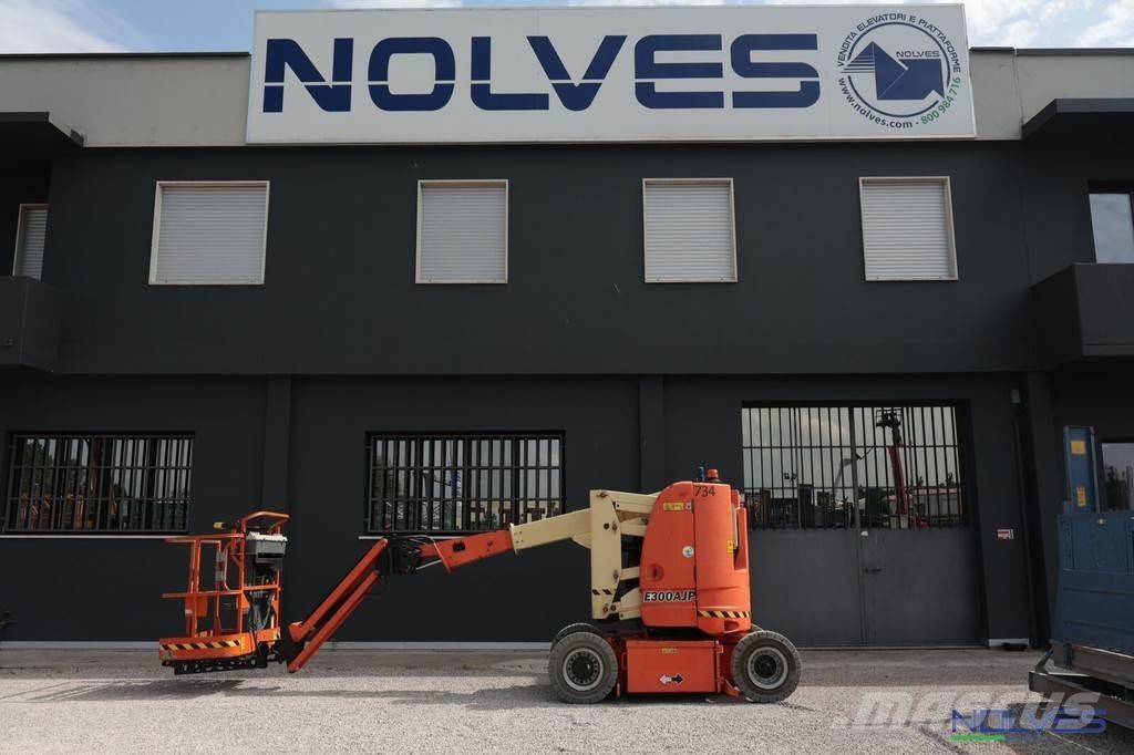 JLG E300AJP Zglobne dvižne ploščadi