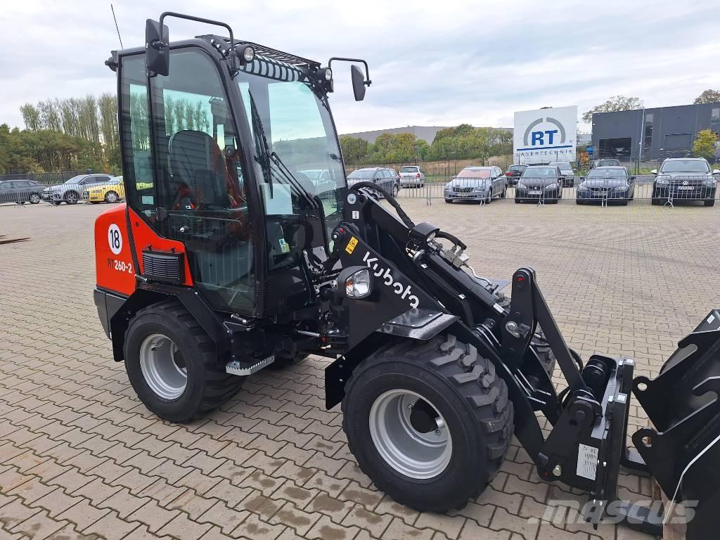 Kubota RT 260-2 Kolesni nakladalci