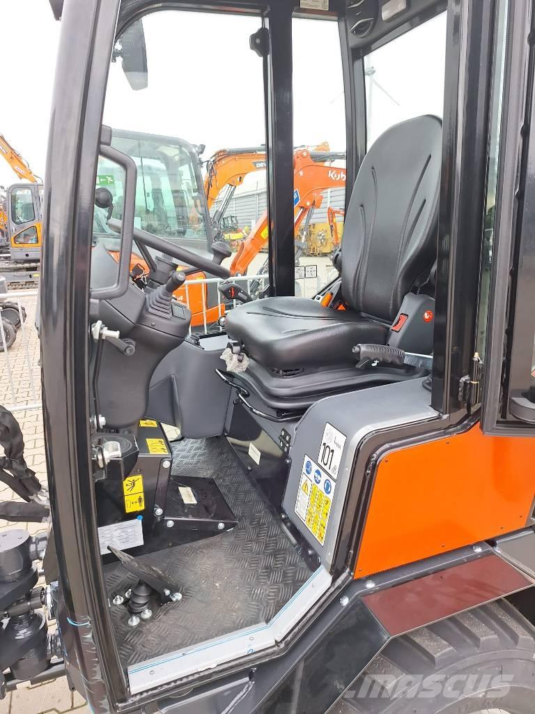 Kubota RT 260-2 Kolesni nakladalci