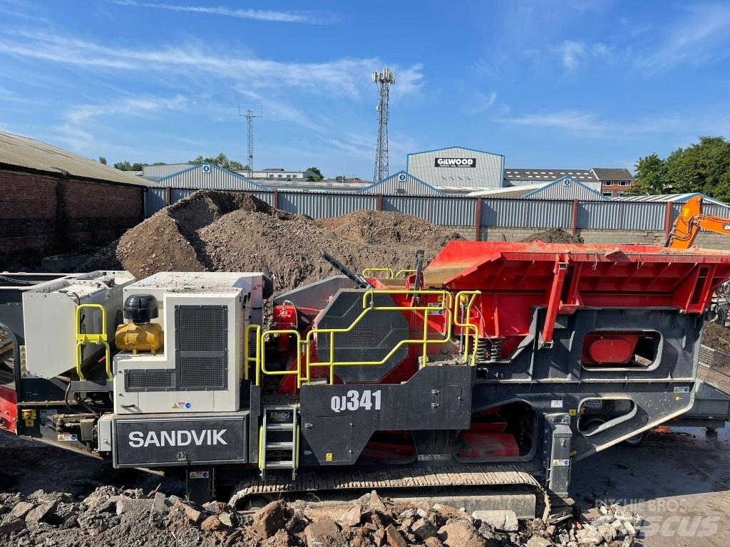 Sandvik QJ 341 Mobilni drobilniki