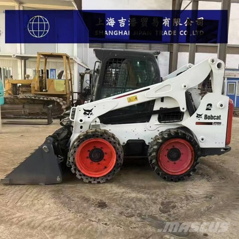 Bobcat S 130 Skid steer mini nakladalci