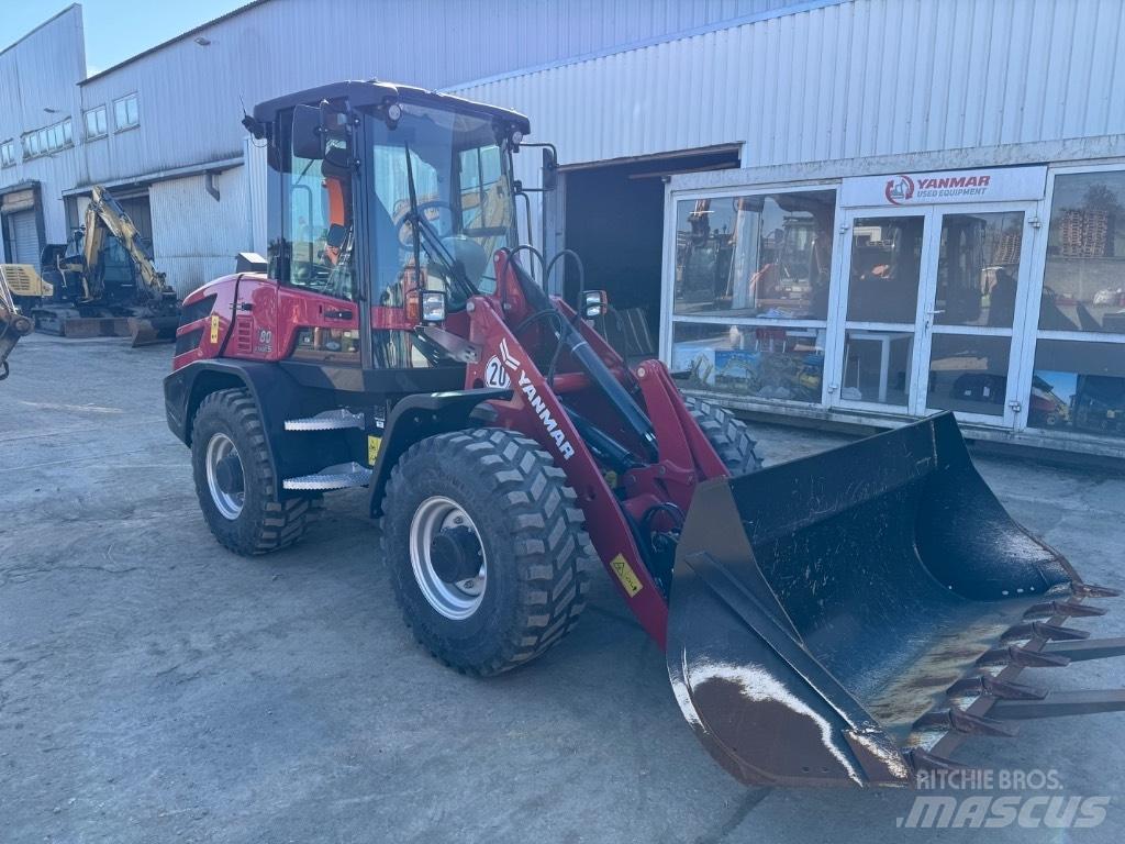Yanmar V80 (02162) Kolesni nakladalci