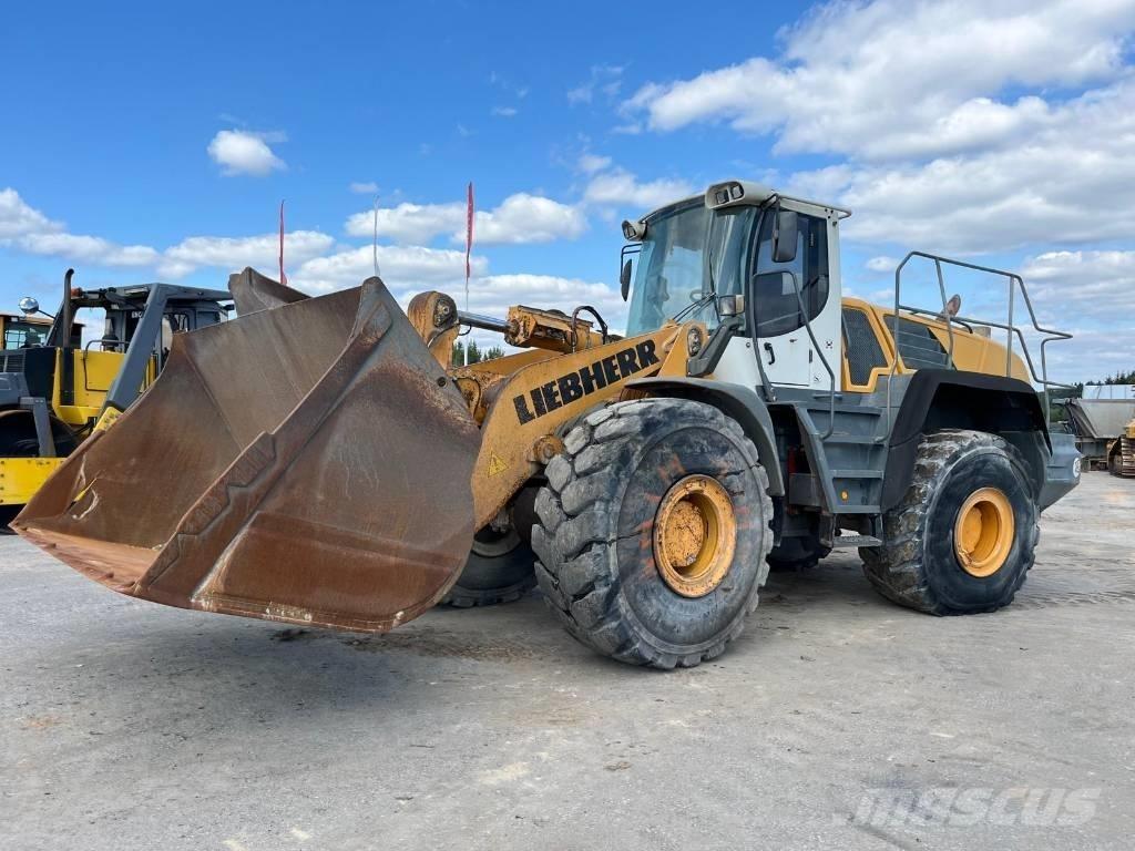 Liebherr L 580 Kolesni nakladalci