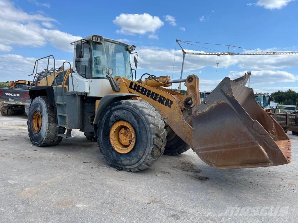 Liebherr L 580 Kolesni nakladalci