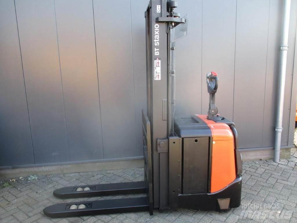 BT SPE 160L Ročni električni viličar