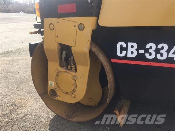 CAT CB 334 D Dvojni valjarji