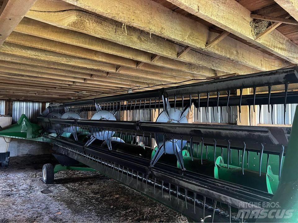 John Deere 925 Rezalne glave za kombajne
