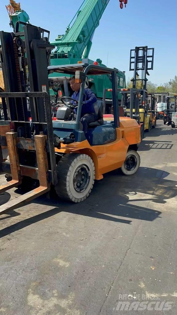 Toyota 5 ton Dizelski viličarji