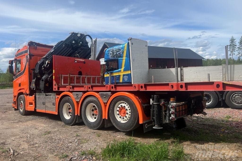 Scania R 500 Tovornjaki z žerjavom