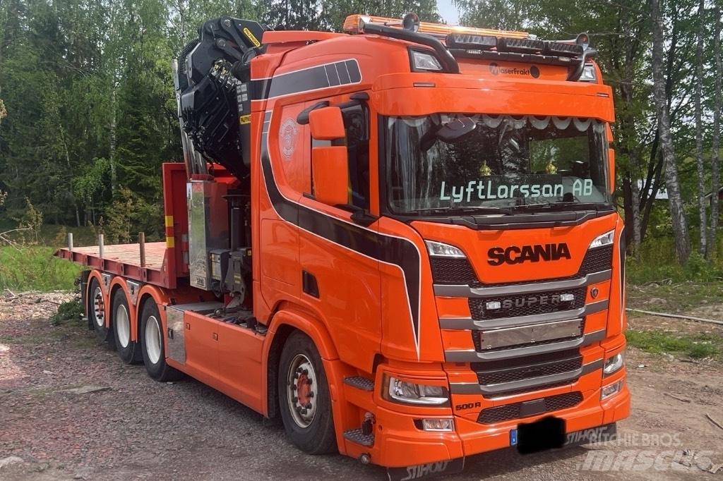 Scania R 500 Tovornjaki z žerjavom
