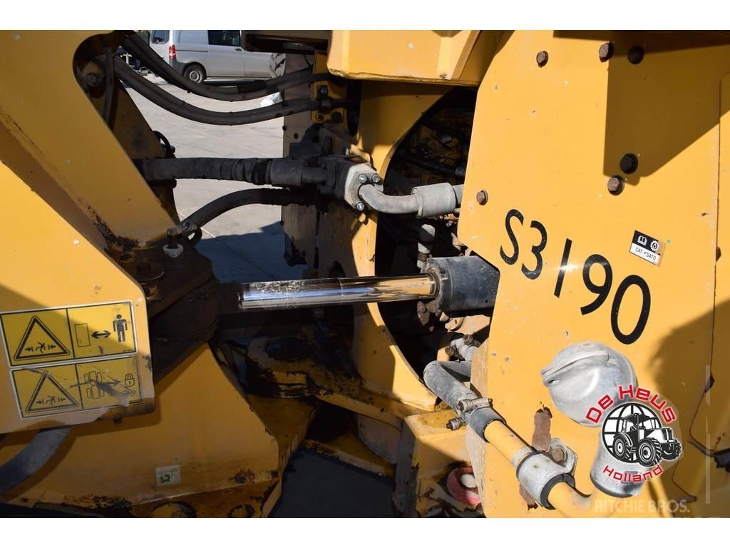 CAT 972M XE Kolesni nakladalci