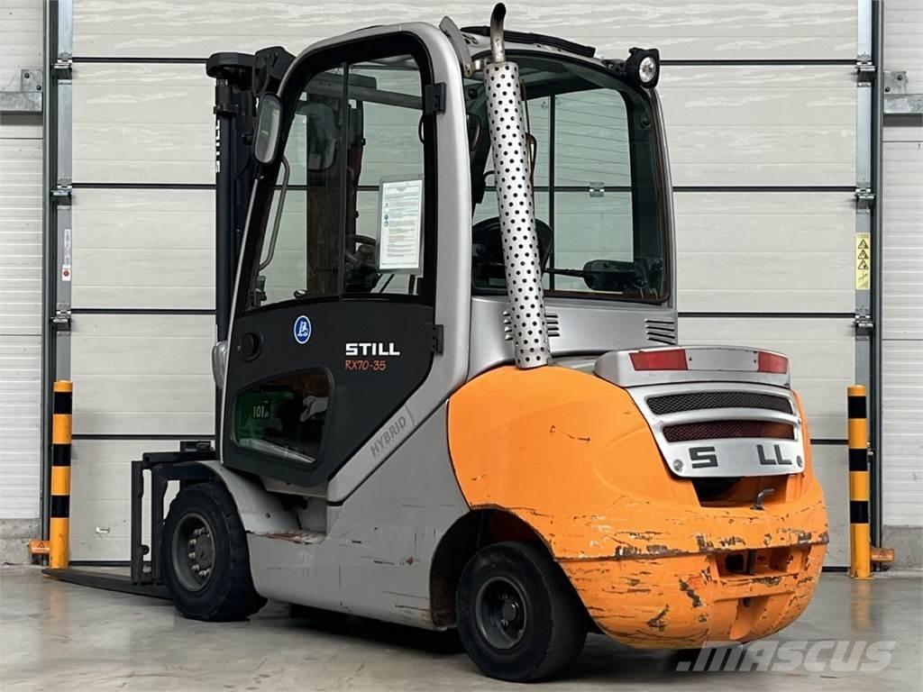 Still RX70-35 Dizelski viličarji