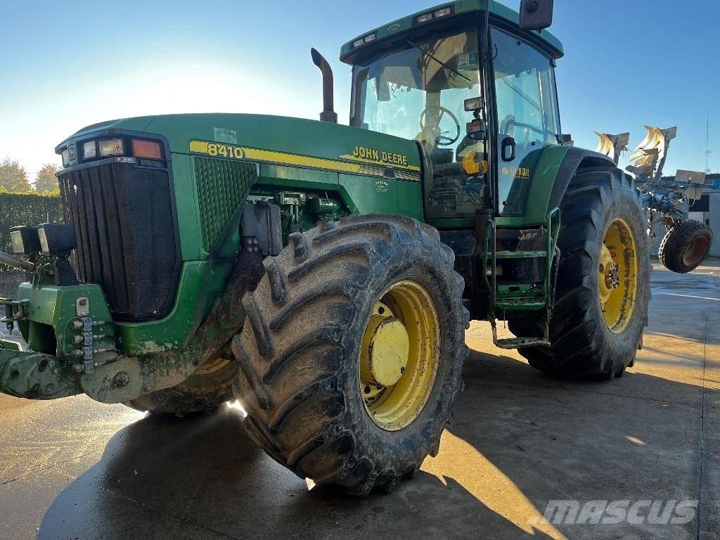 John Deere 8410 Traktorji