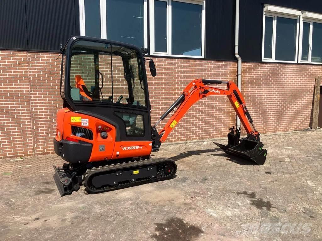 Kubota KX019 4 Mini bagri <7t