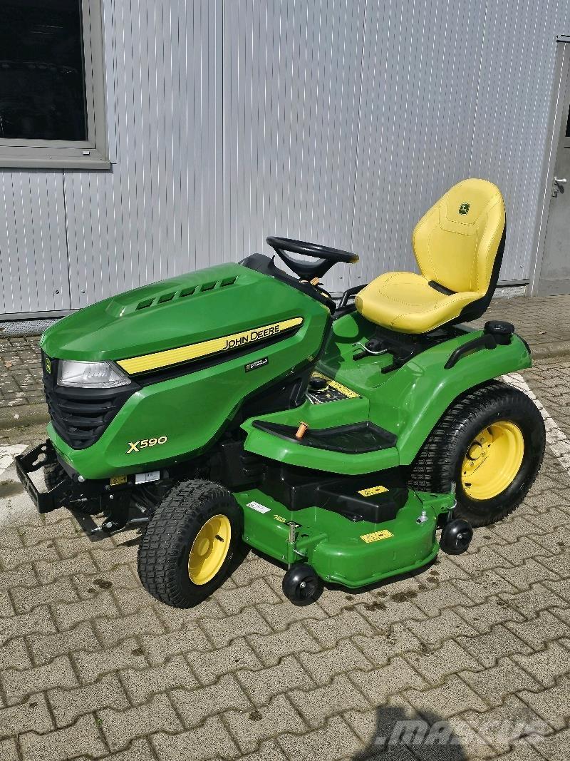 John Deere X590 Kosilnice