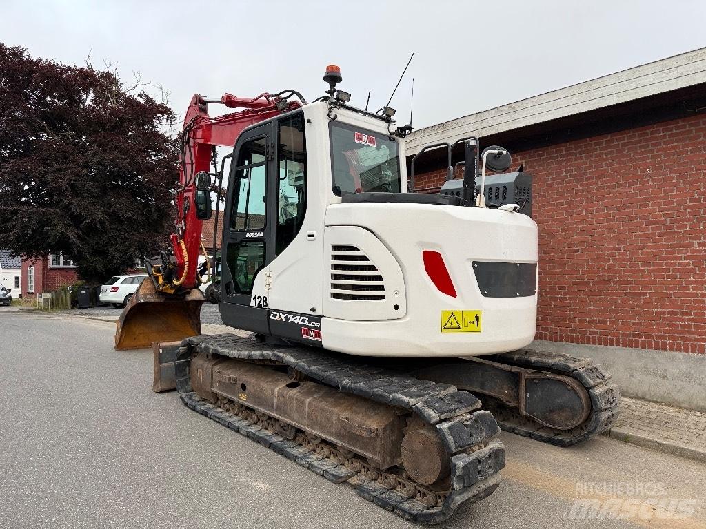 Doosan DX 140 LCR Bagri goseničarji