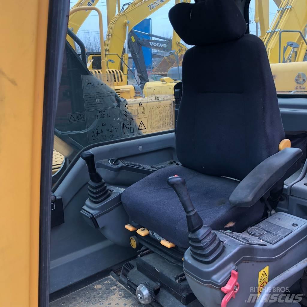 Volvo EC210B Bagri goseničarji