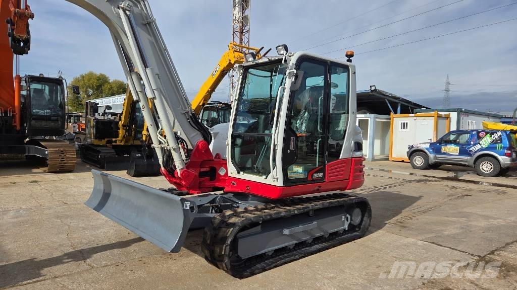 Takeuchi TB 290 Midi bagri 7t – 12t