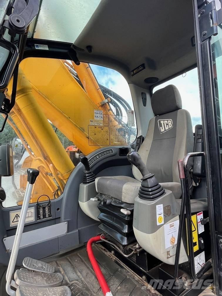 JCB JZ 235 LC Bagri goseničarji