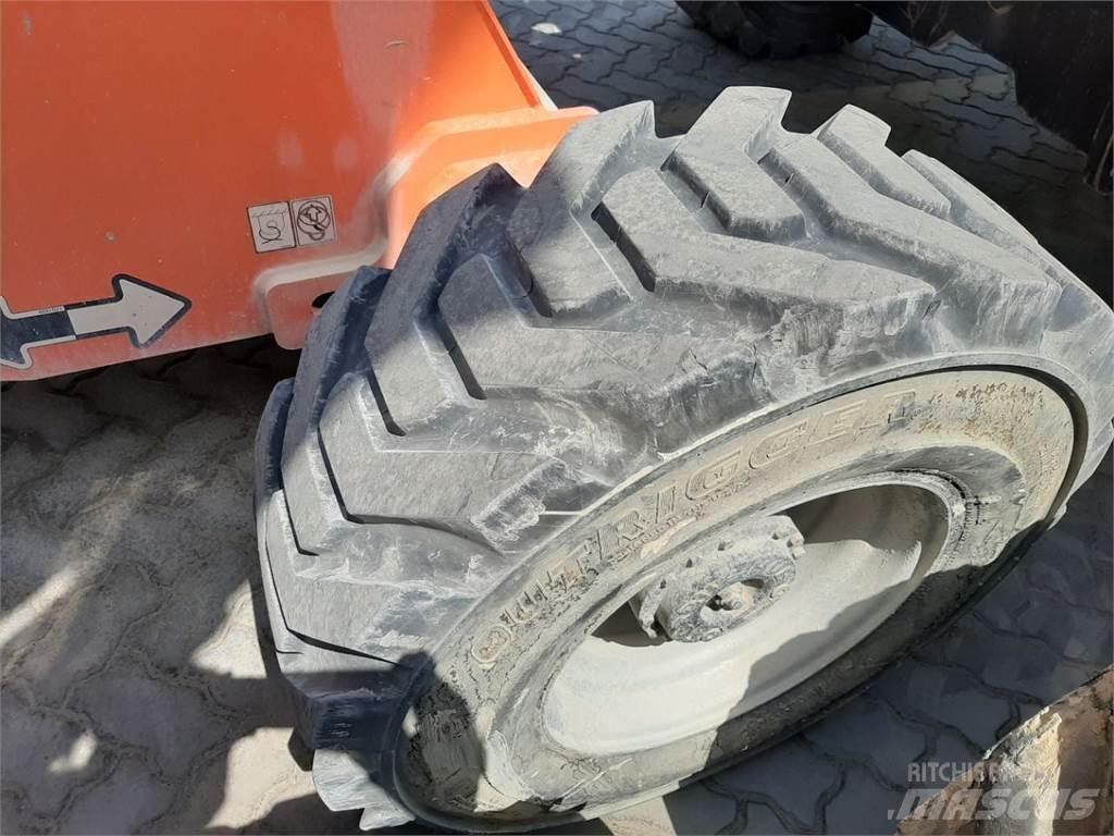 JLG 460SJ Teleskopske dvižne ploščadi