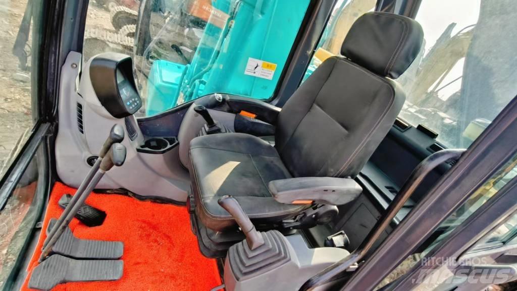 Kobelco SK 130 Bagri goseničarji