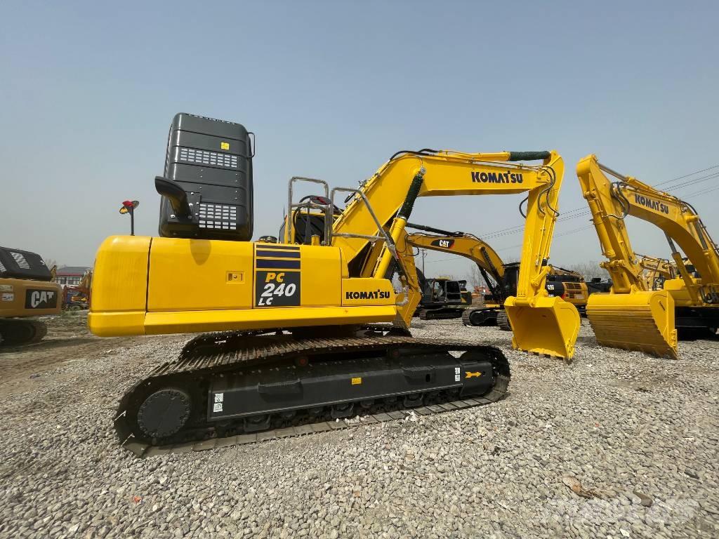 Komatsu PC 240 LC Bagri goseničarji