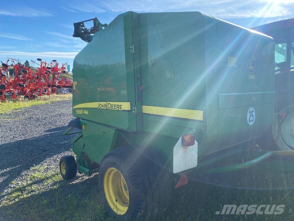 John Deere 568 Balirke (okrogle bale)