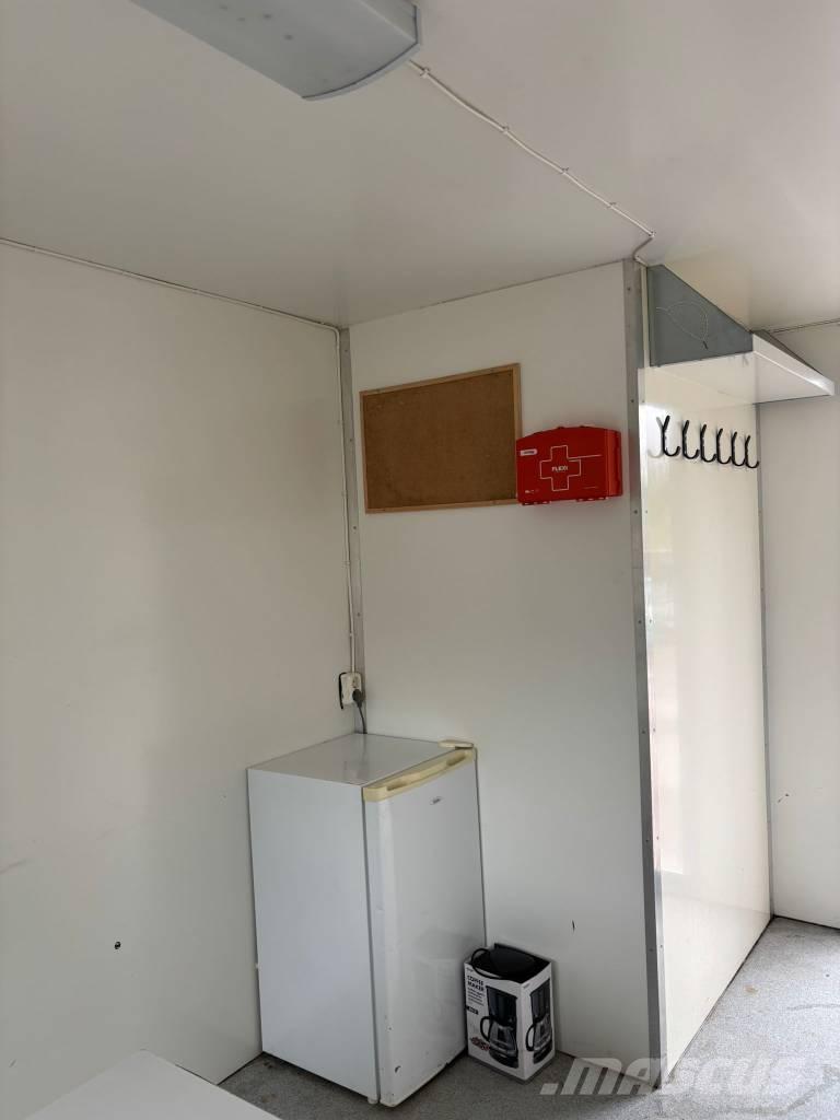  Arnpro S/A Bivalni kontejnerji