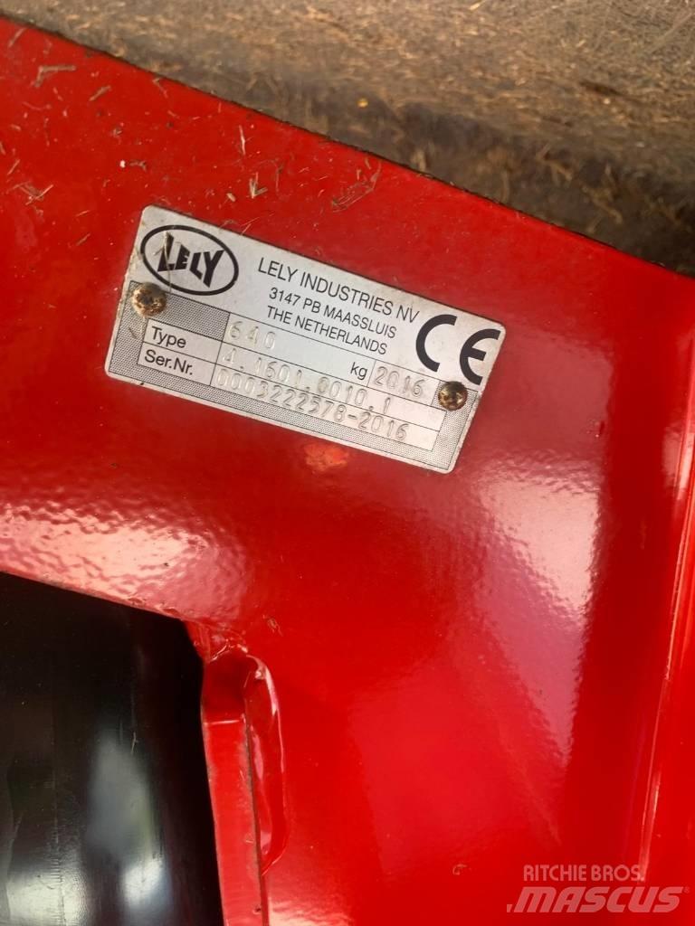 Lely splendimo 300 Kosilnice
