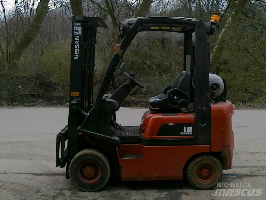Nissan PD01A18PQ Plinski viličarji
