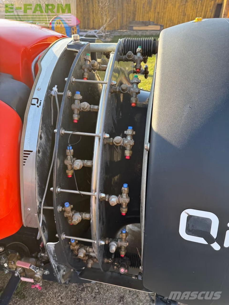 Kubota Qi 9.0 Vlečne škropilnice