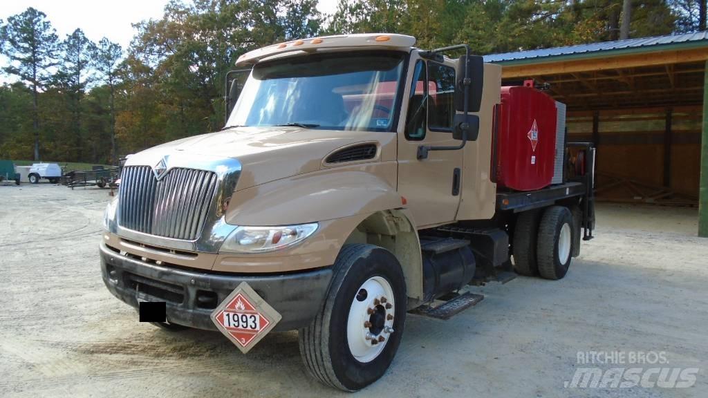 International 8500 Tovornjaki cisterne