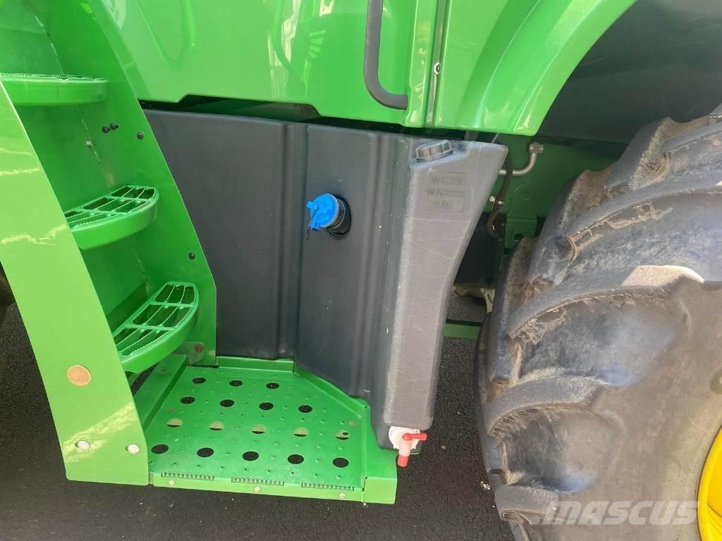 John Deere 8200 Kombajni za krmo