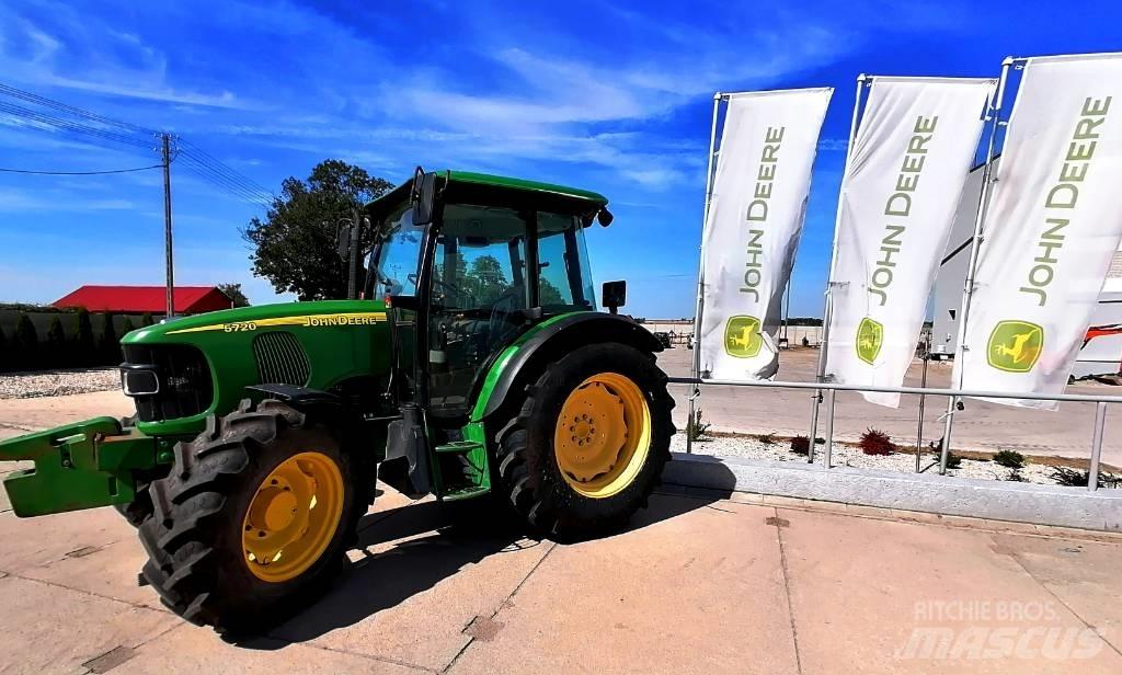 John Deere 5720 Traktorji