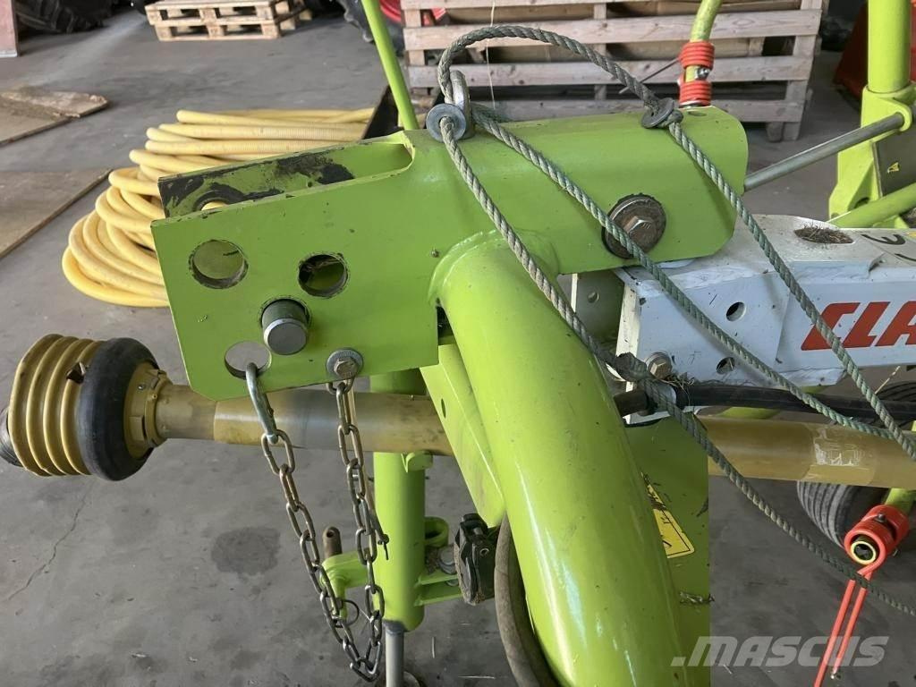 CLAAS VOLTO 64 Obračalniki in zgrabljalniki
