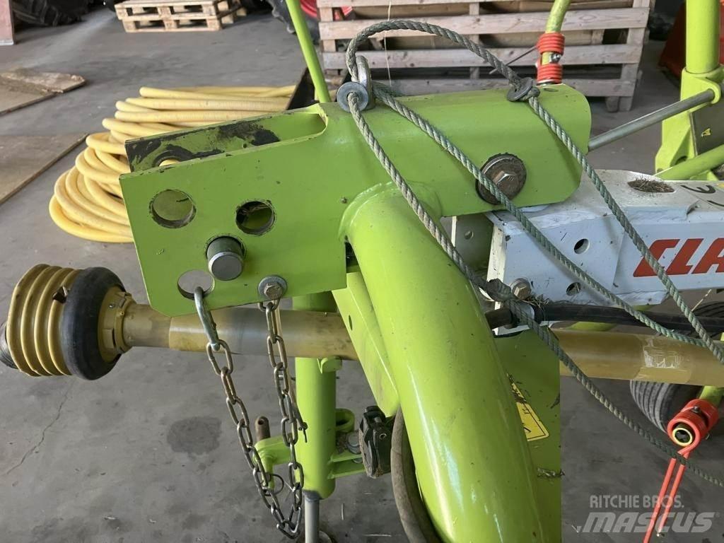 CLAAS VOLTO 64 Obračalniki in zgrabljalniki