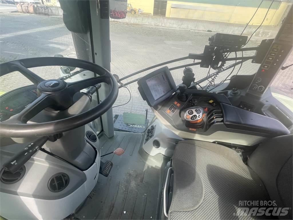 CLAAS AXION 830 Traktorji