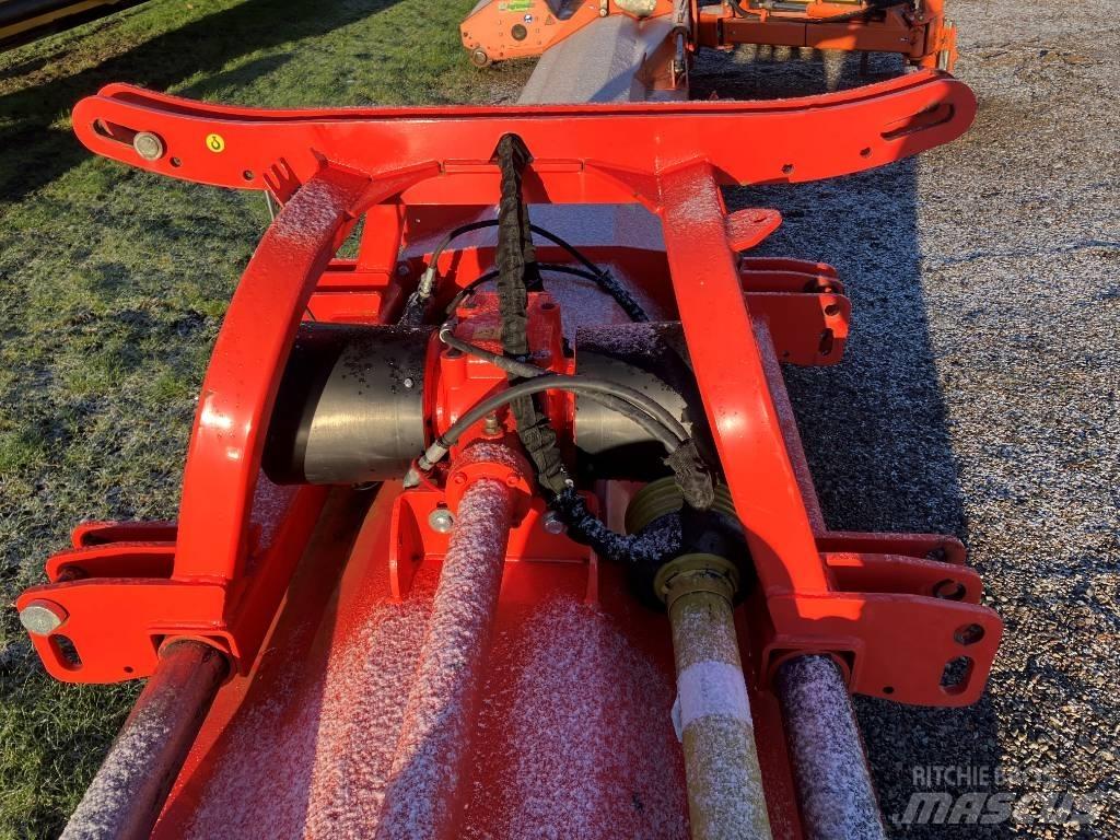 Maschio bufalo 300 Kosilnice za pašnike