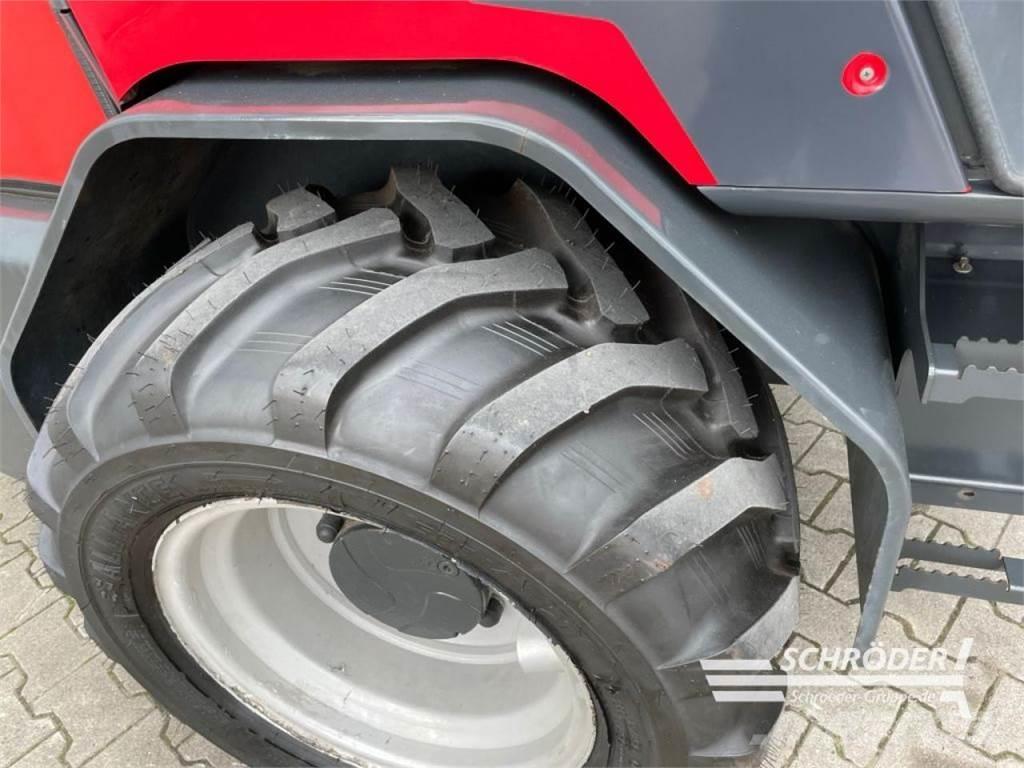 Schäffer 6680 T Kolesni nakladalci