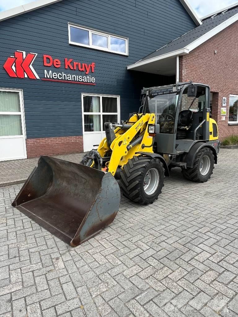 Wacker WL34 Kolesni nakladalci