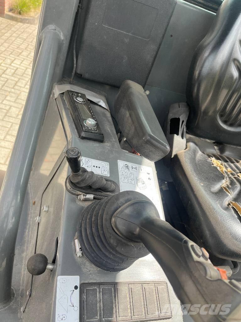 Wacker WL34 Kolesni nakladalci