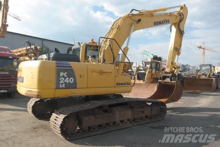 Komatsu PC240-8 Bagri goseničarji